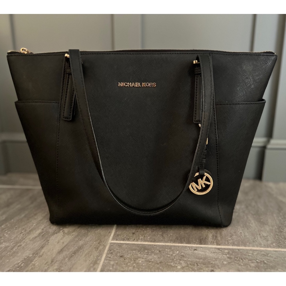 Michael Kors Jet Set East West Saffiano Leather Tote